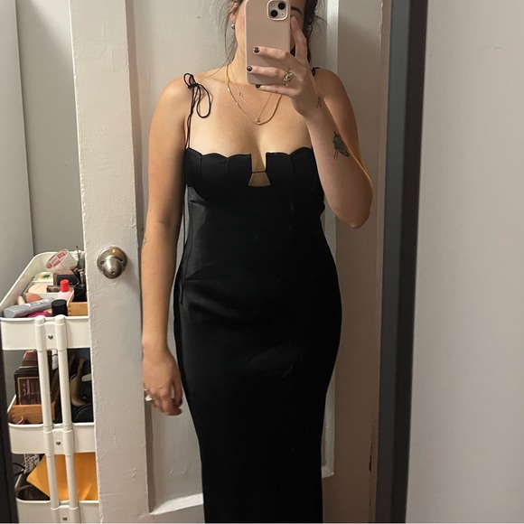 Anna October Black Tulip Maxi Dress - Picture 5 of 6
